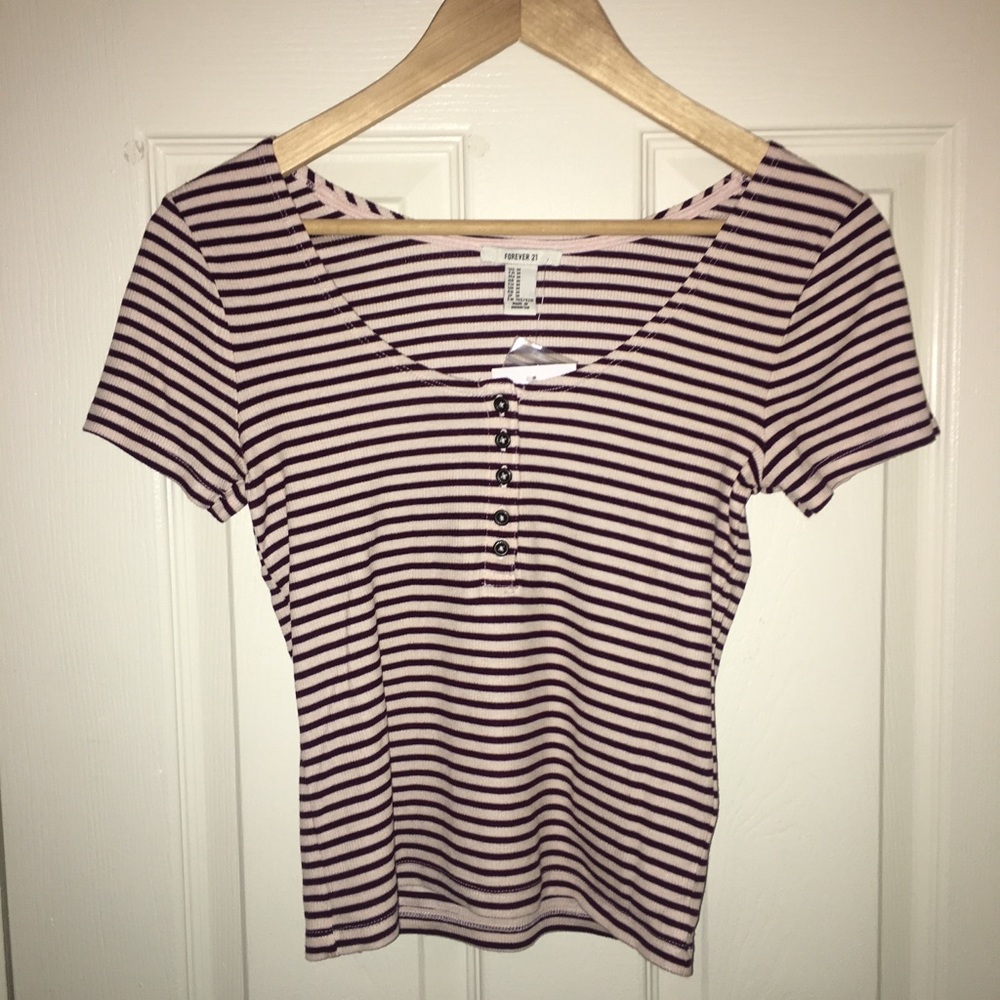 fitted scoop neck tee